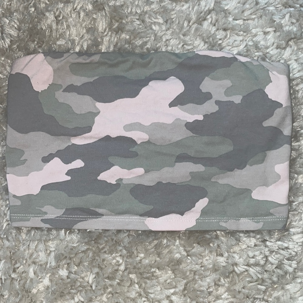 Aerie bandeau - pink camo - part of chill play move line